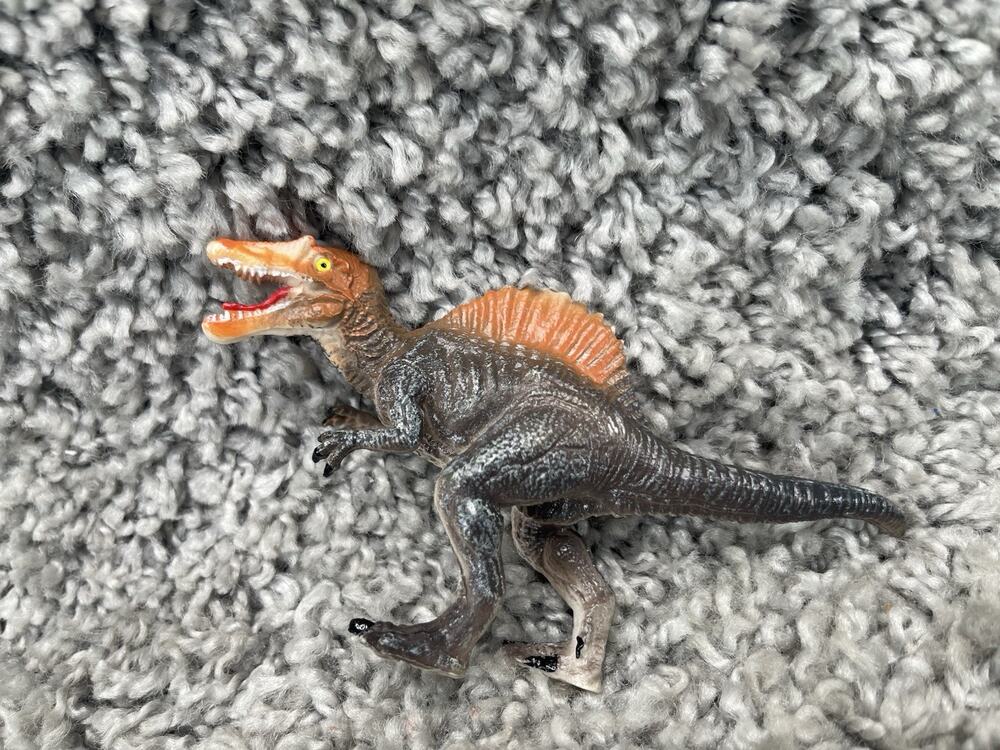 Plastic Toy Dinosaur Spinosaurus Figure Mini Figure Dinosaur Collector Toy Dino